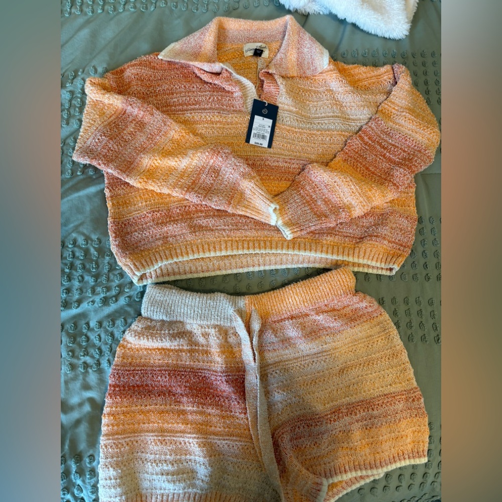 Universal thread matching set